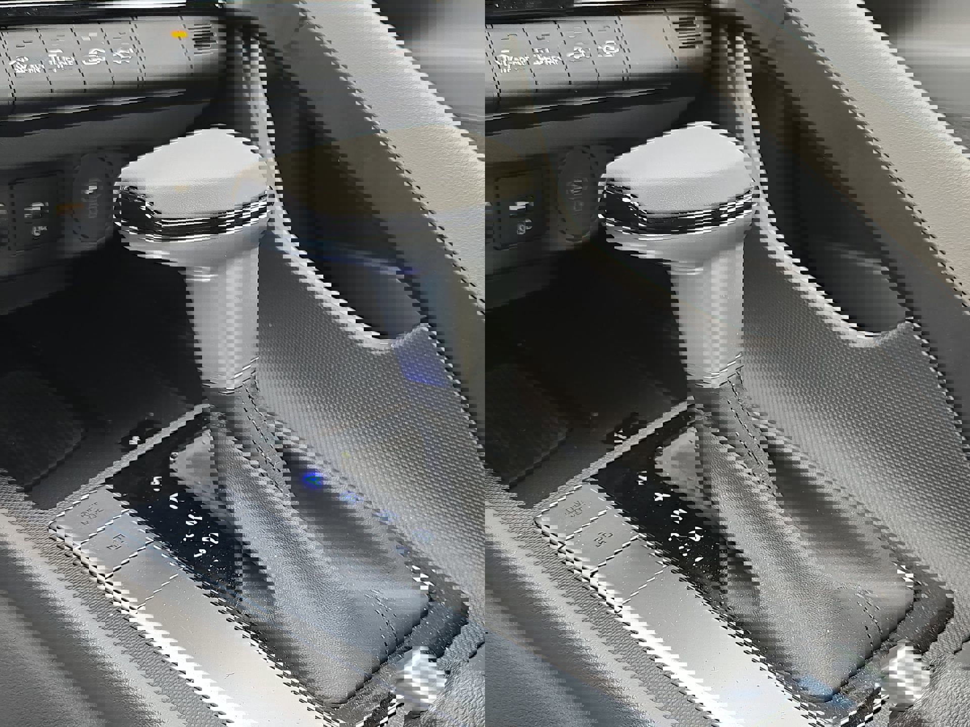 Used 2025 Hyundai Elantra Sport FWD image 19