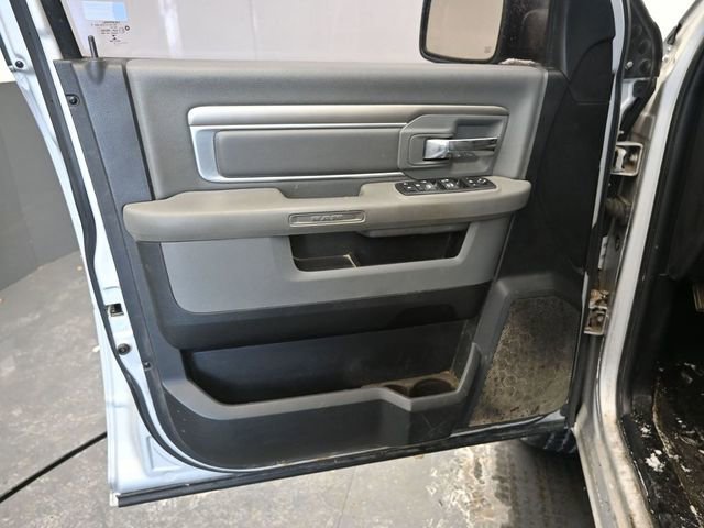 Used 2015 RAM 1500 Outdoorsman image 17