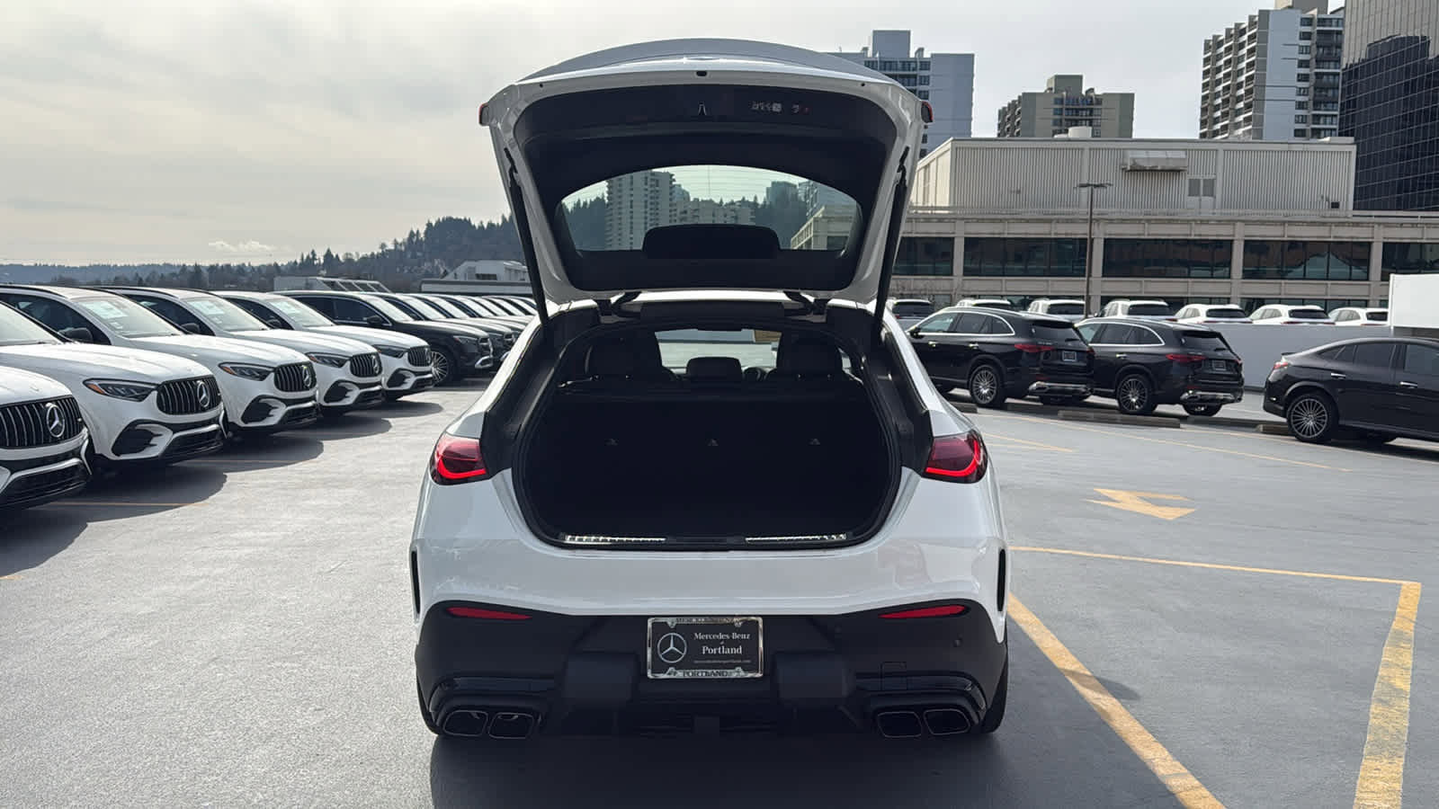 New 2025 Mercedes-Benz GLC 63 AMG S image 9