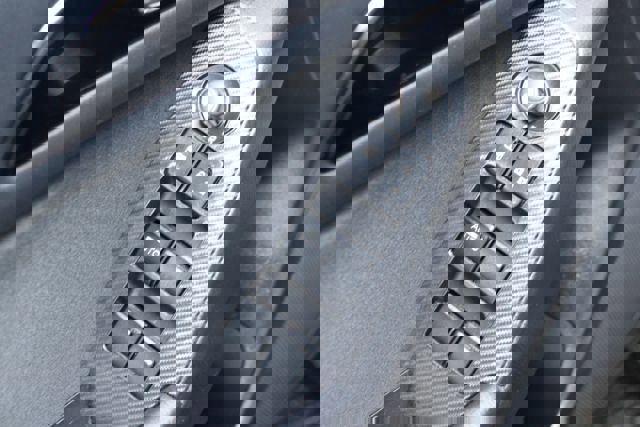 Used 2014 MAZDA MAZDA3 i Touring image 7