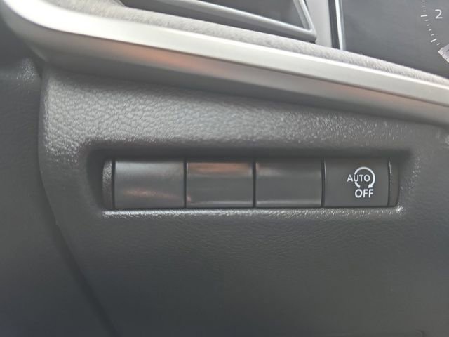 New 2026 Nissan Kicks S image 10