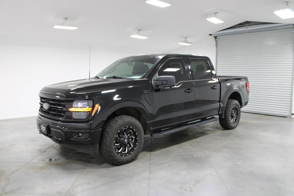 Used 2024 Ford F150 XLT w/ FX4 Off-Road Package image 4