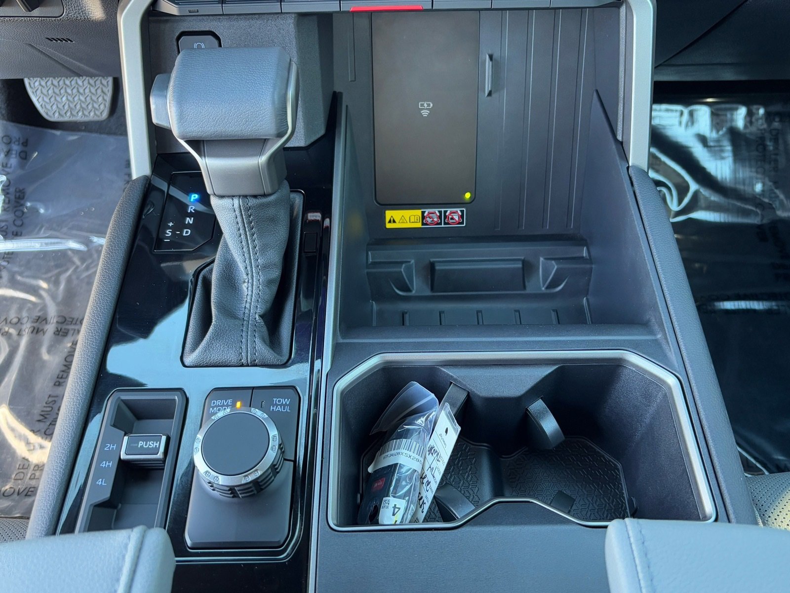 Used 2025 Toyota Tundra Limited image 27