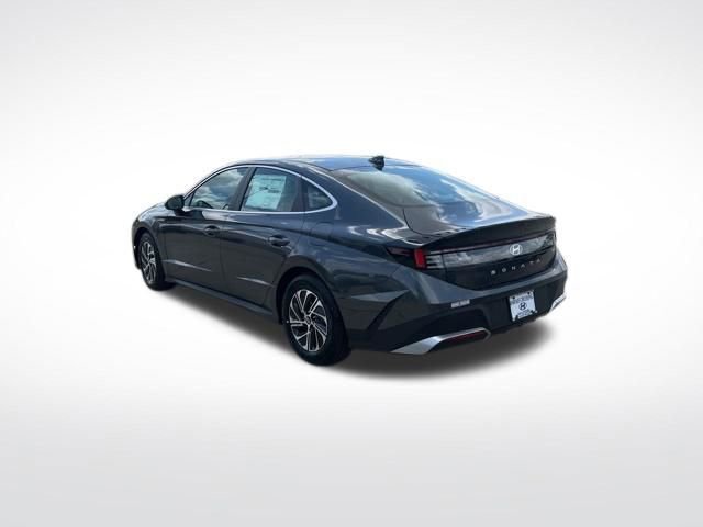 New 2026 Hyundai Sonata Blue FWD image 2