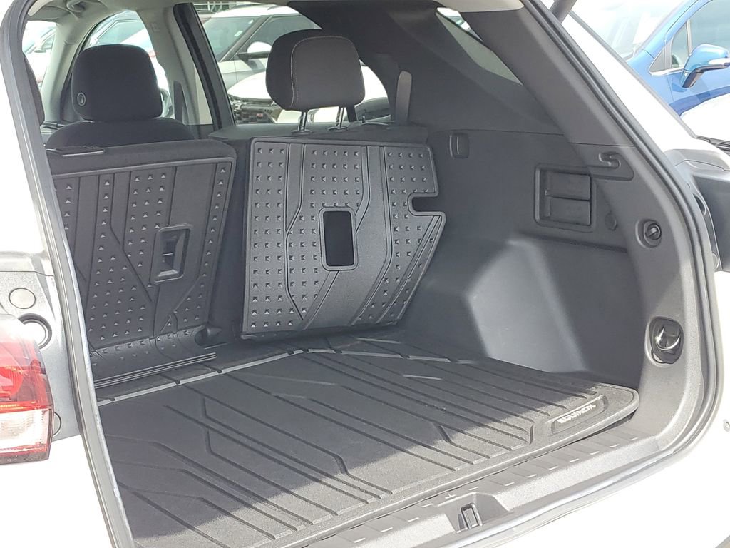 Certified 2022 Chevrolet Equinox LT FWD image 30