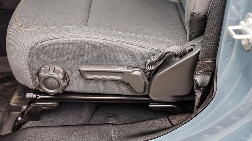 New 2025 Jeep Wrangler Sport S image 23