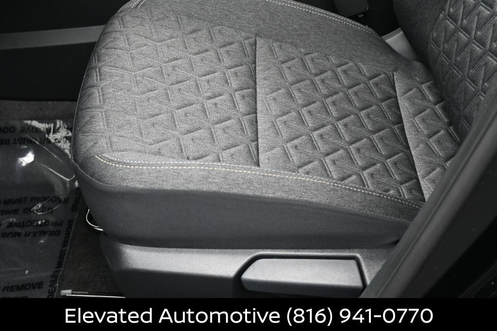 Certified 2026 Nissan Kicks SV w/ SV Premium Package AWD/4WD image 15