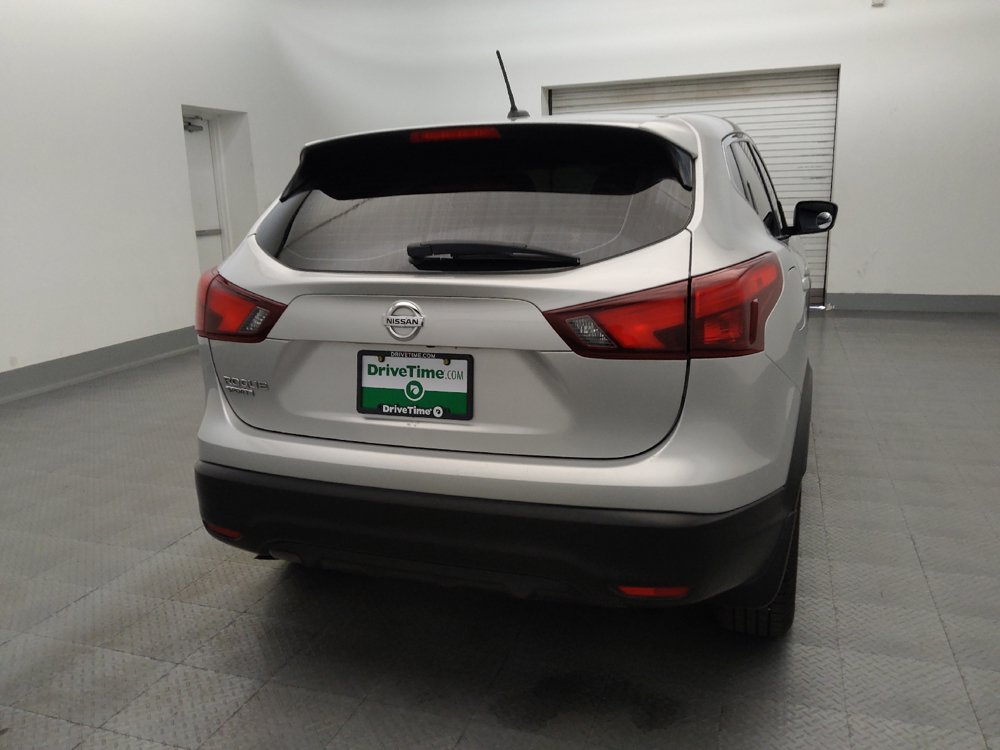 Used 2017 Nissan Rogue Sport S FWD image 7