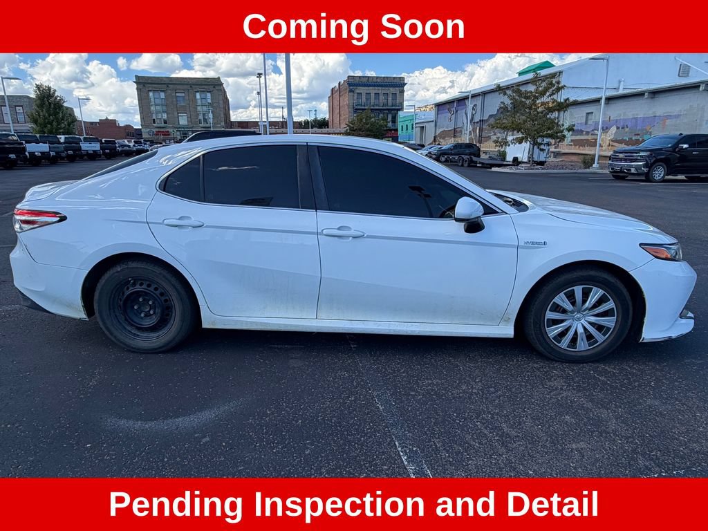 Used 2018 Toyota Camry LE FWD image 7