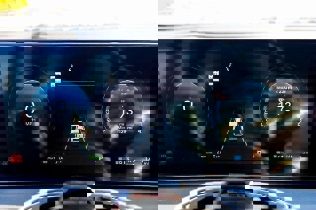 New 2026 Hyundai Ioniq 9 SEL image 9