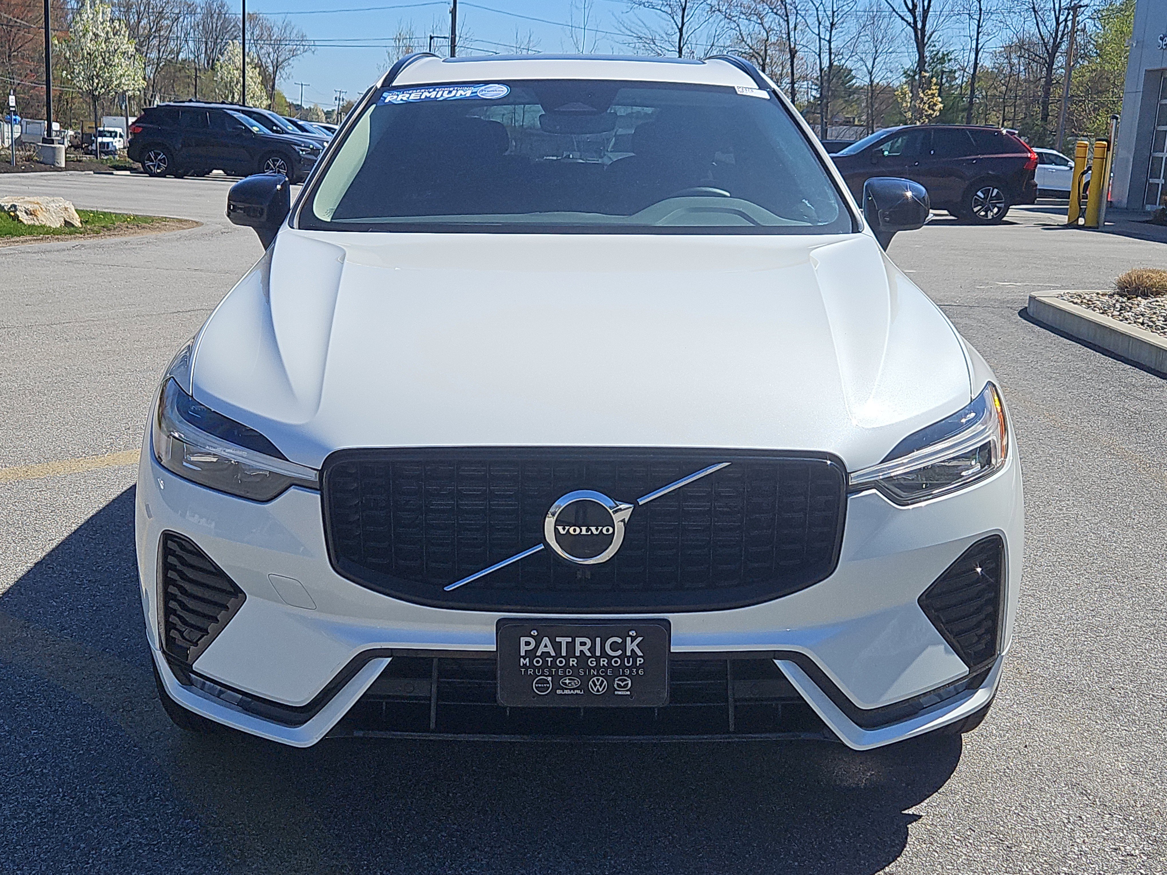 Used 2025 Volvo XC60 B5 Core AWD/4WD image 24