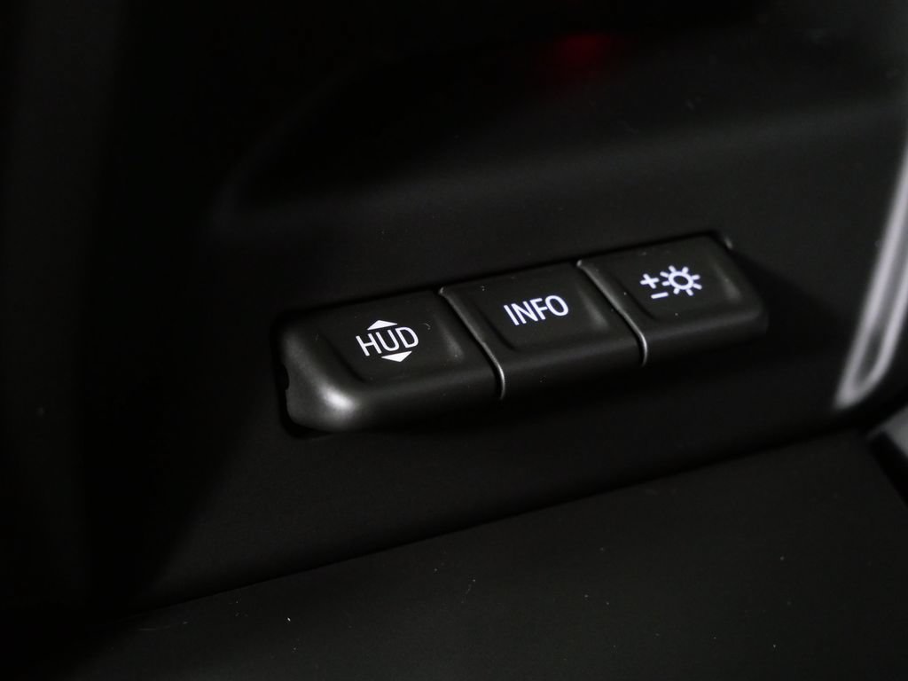 Used 2024 GMC Sierra 1500 AT4 w/ Technology Package AWD/4WD image 20