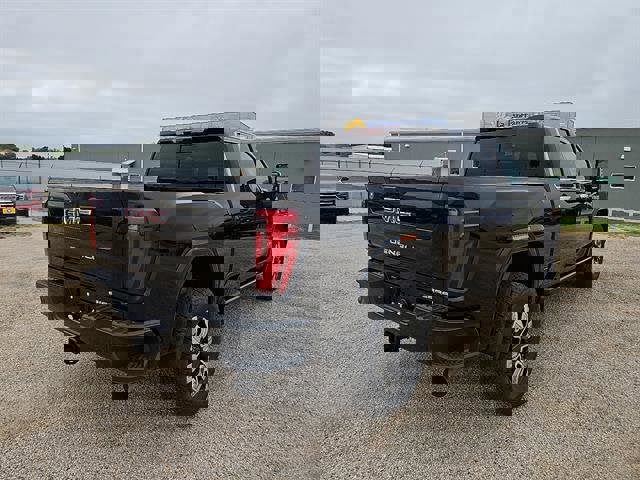 New 2025 GMC Sierra 2500 Denali w/ Denali Reserve Package image 21