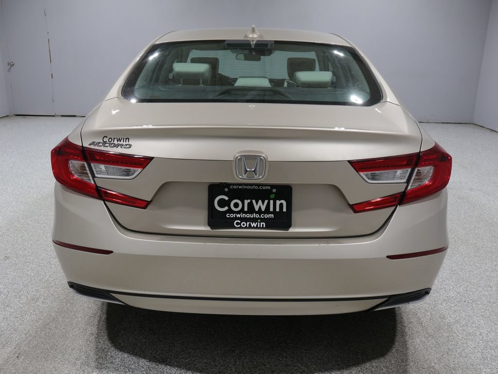 Used 2019 Honda Accord EX video 3