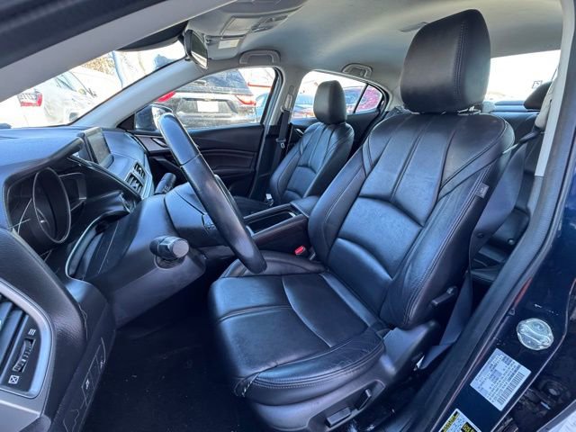 Used 2018 MAZDA MAZDA3 Touring FWD image 9
