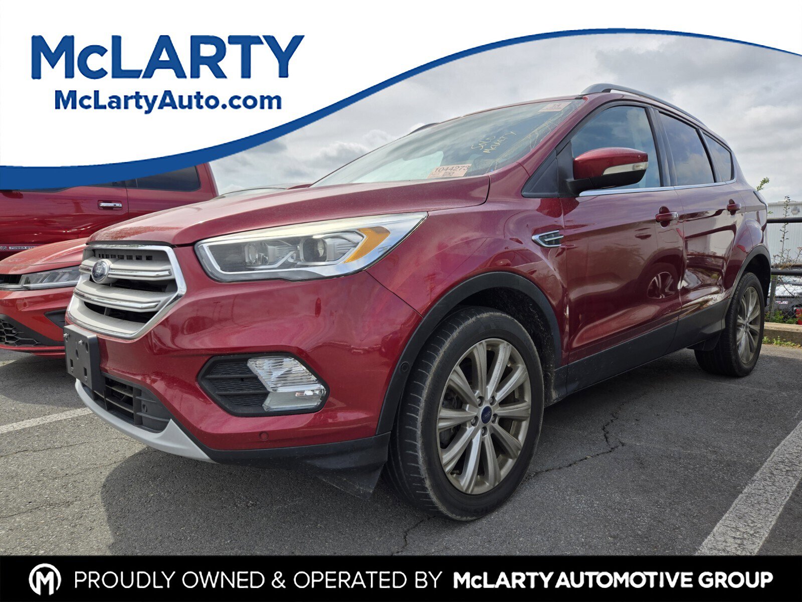 Used 2018 Ford Escape Titanium image 1