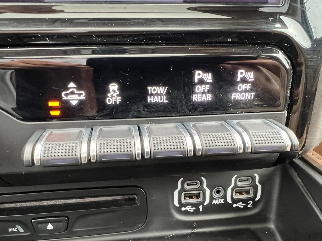 Used 2019 RAM 1500 Longhorn AWD/4WD image 44