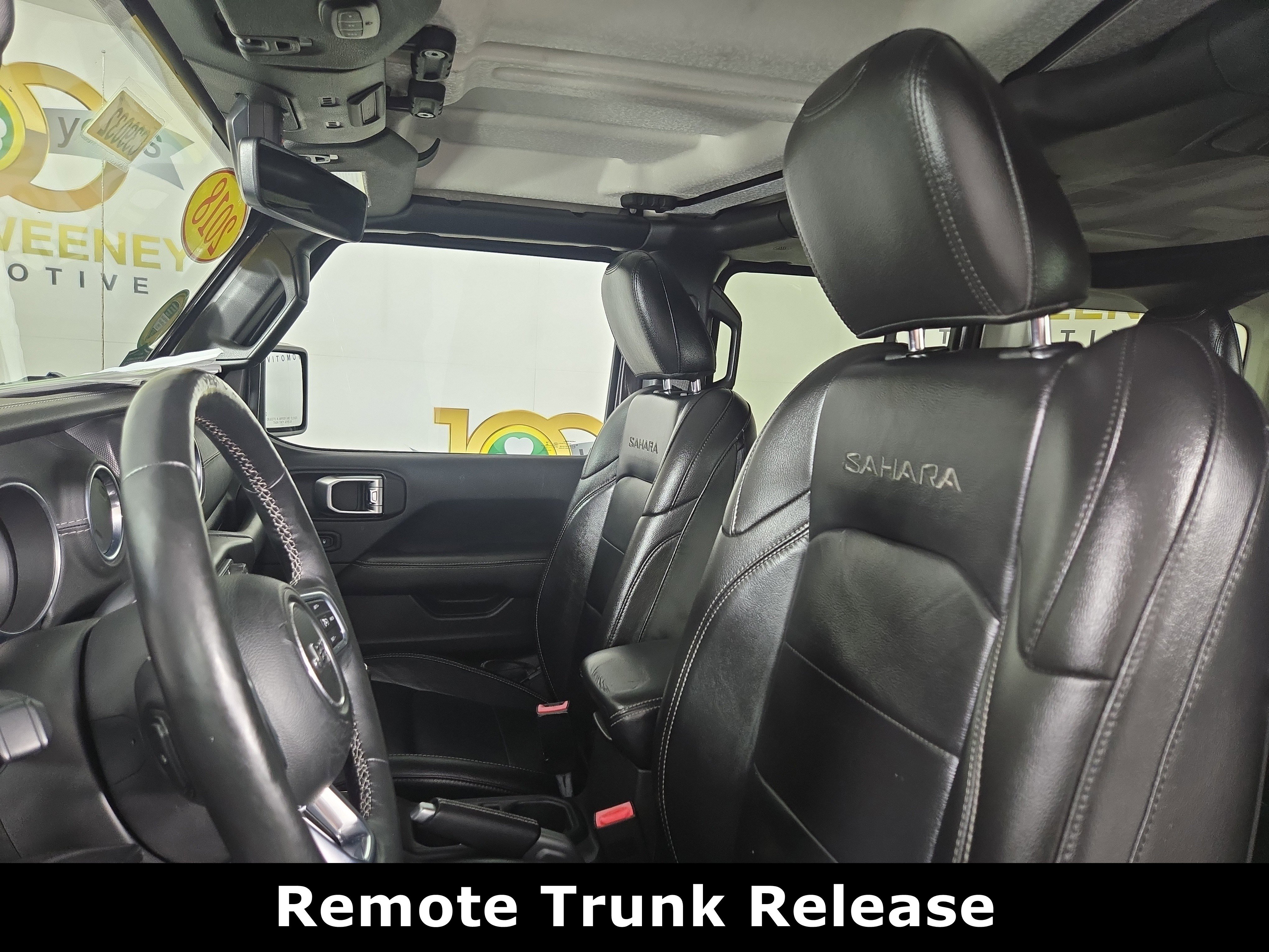 Used 2018 Jeep Wrangler Unlimited Sahara image 12