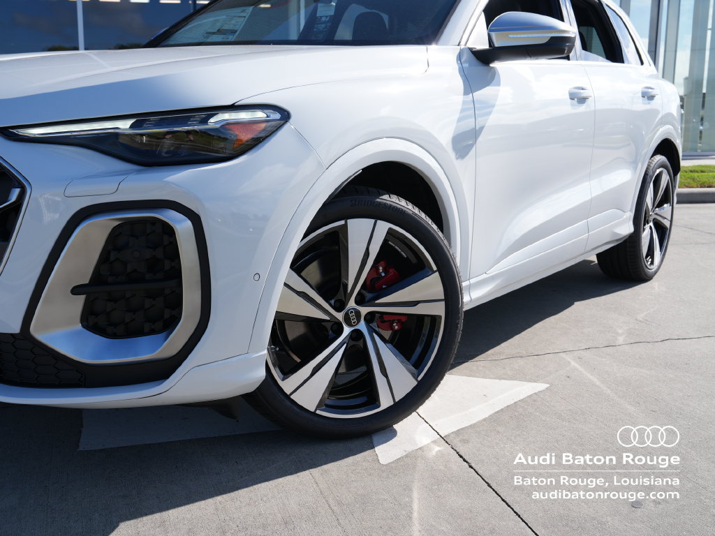 New 2026 Audi SQ5 Prestige AWD/4WD image 6