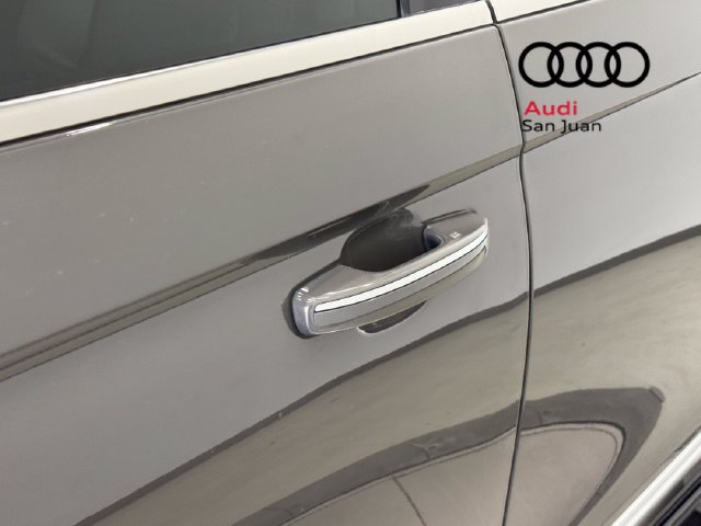 Used 2024 Lincoln Navigator L Black Label AWD/4WD image 8