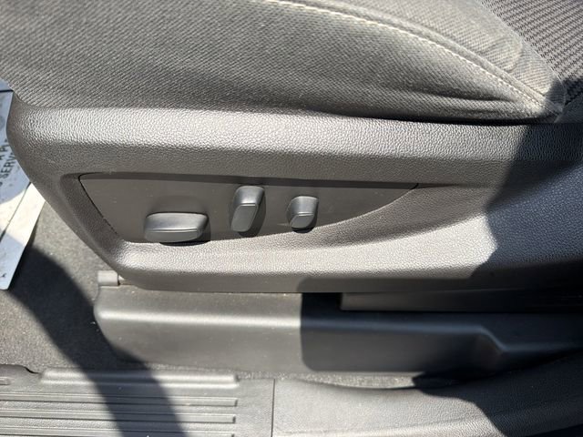 Used 2018 GMC Sierra 1500 SLE w/ SLE Value Package AWD/4WD image 16