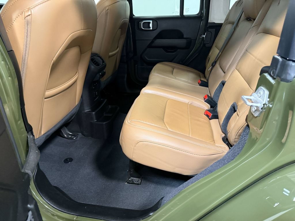 Used 2023 Jeep Wrangler Unlimited Sahara w/ Dual Top Group AWD/4WD image 47