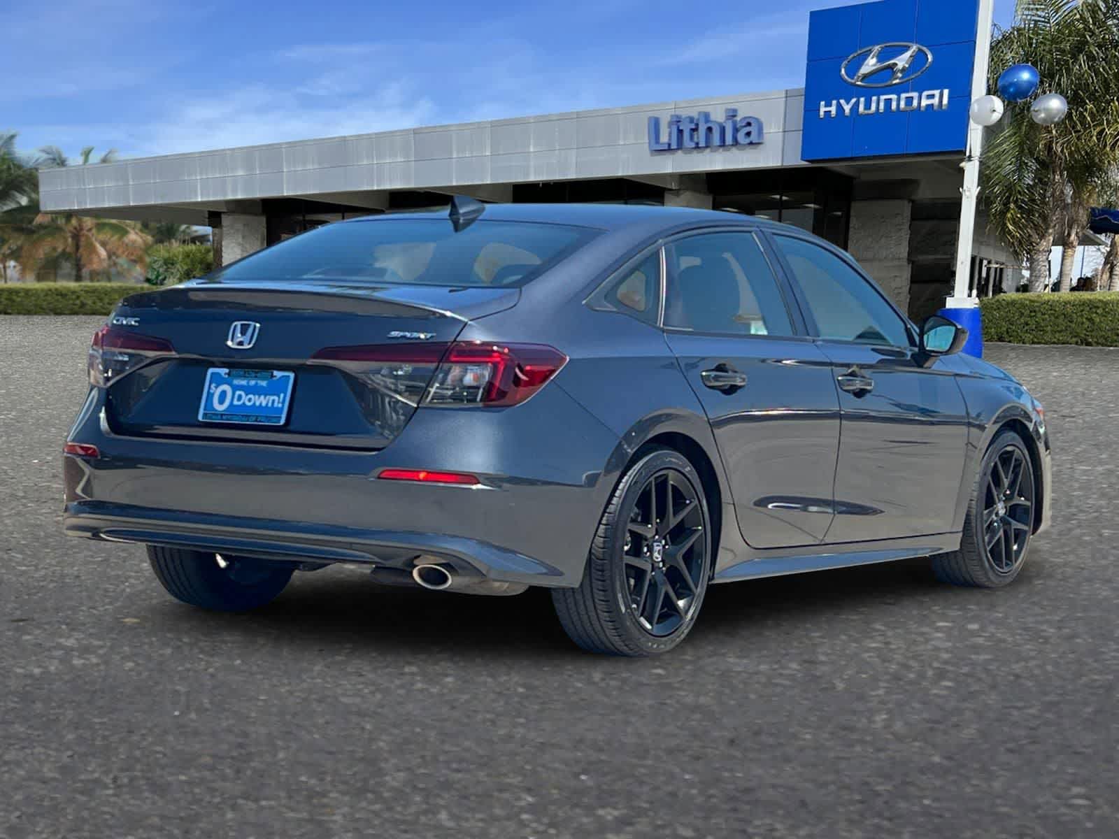 Used 2025 Honda Civic Sport image 3