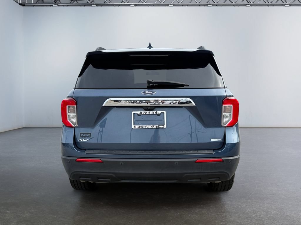 Used 2020 Ford Explorer XLT w/ Comfort Package AWD/4WD image 4