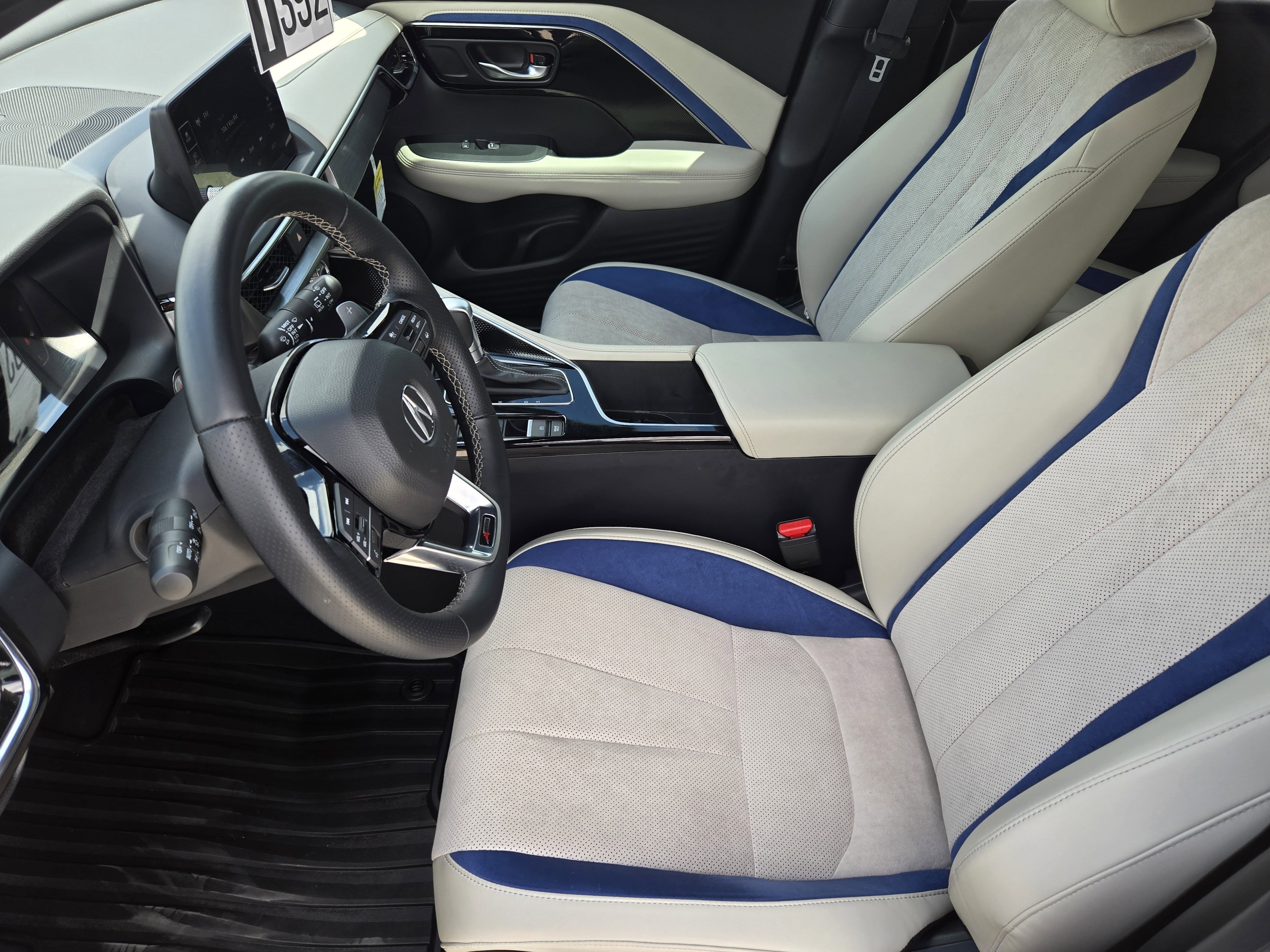 Certified 2025 Acura ADX A-Spec AWD/4WD image 6