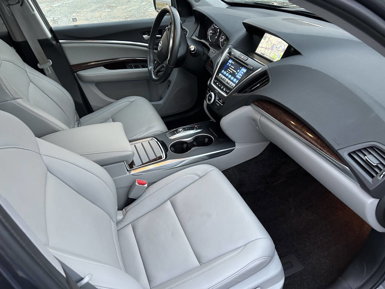 Used 2018 Acura MDX SH-AWD w/ Technology Package image 9