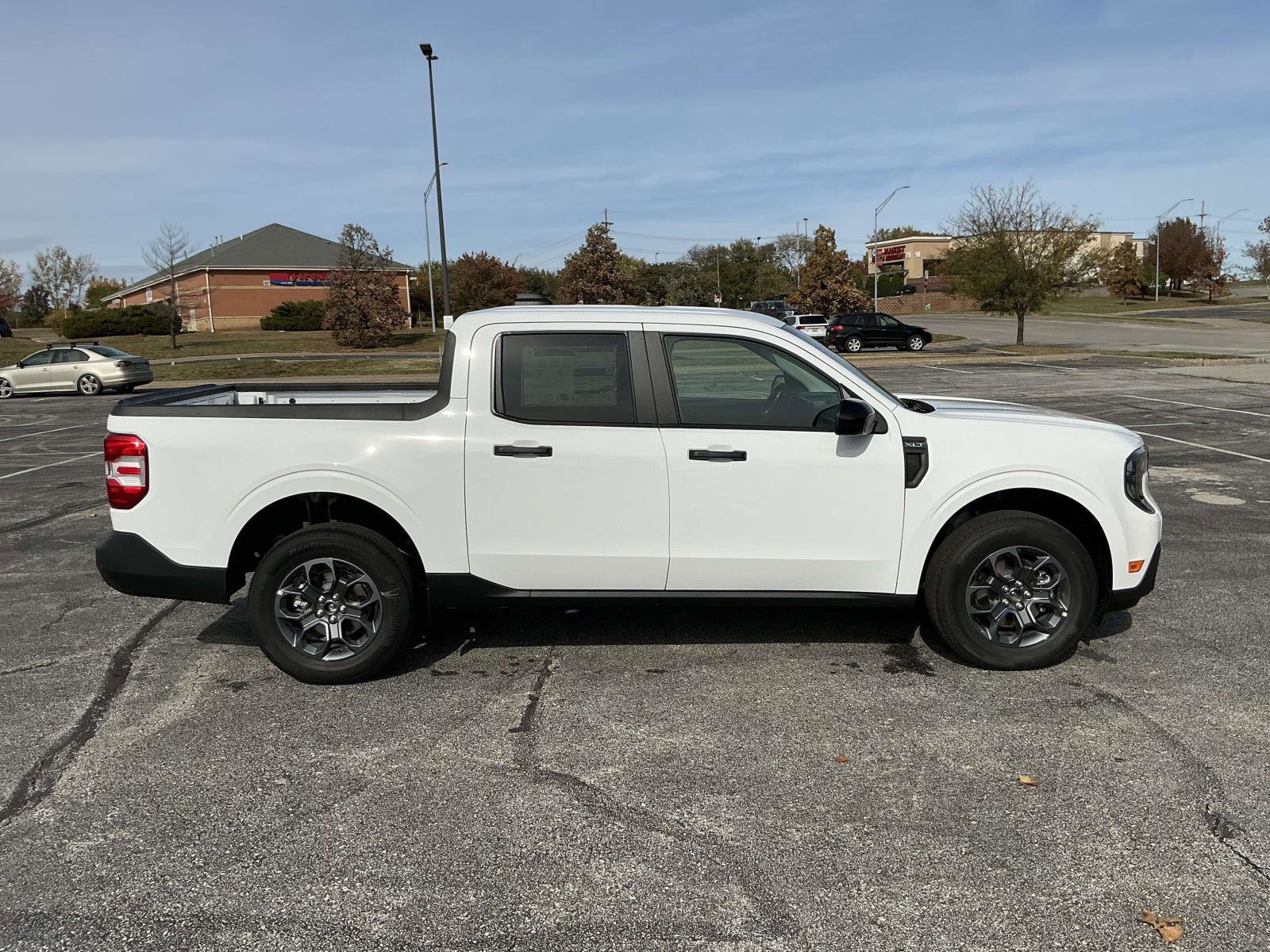 New 2025 Ford Maverick XLT w/ XLT Luxury Package image 7