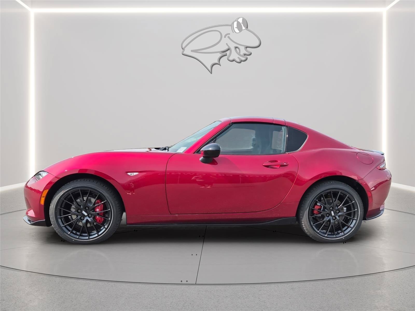 New 2026 MAZDA MX-5 Miata RF Club RWD image 2