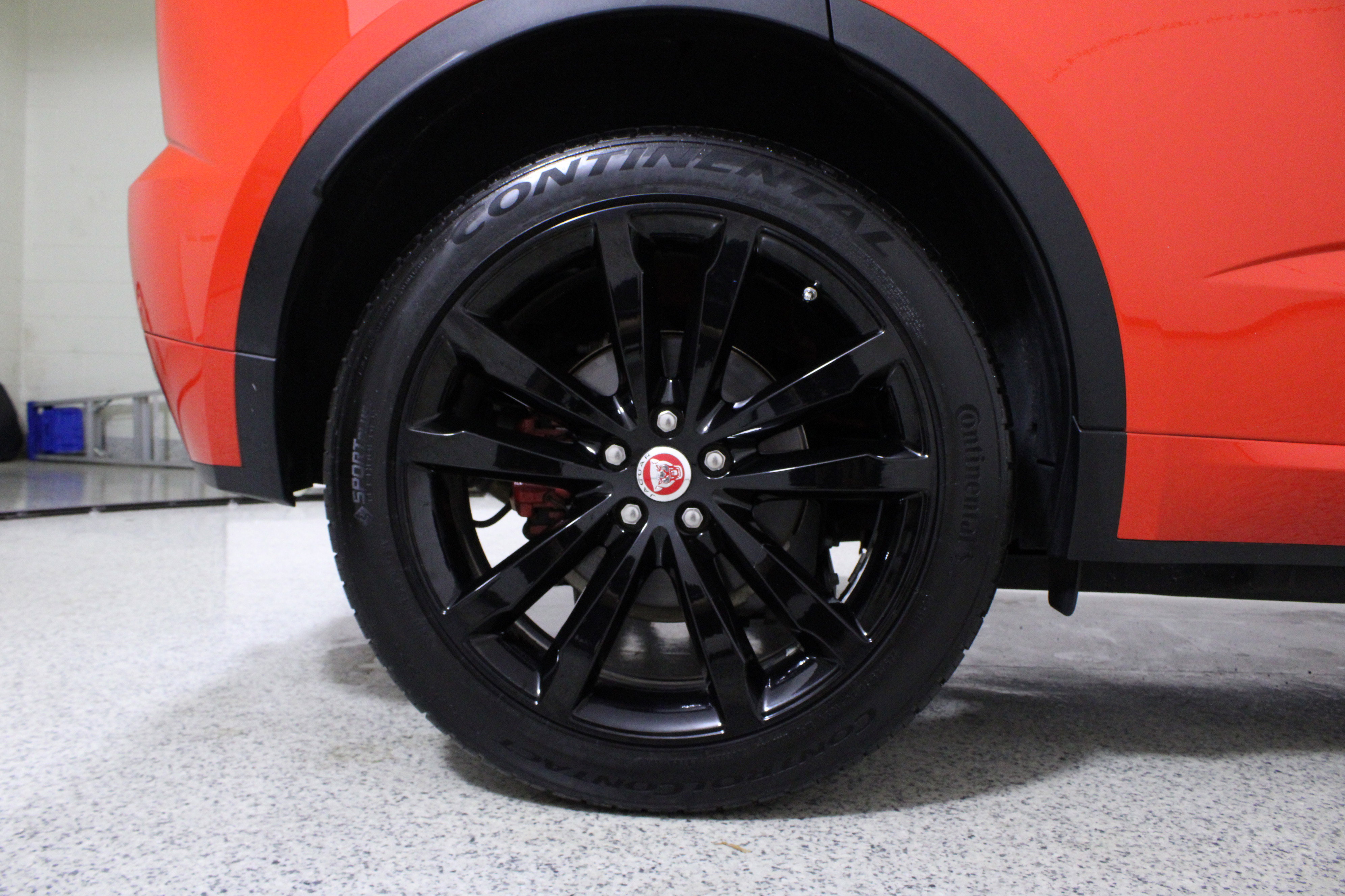 Used 2020 Jaguar E-PACE Checkered Flag image 8