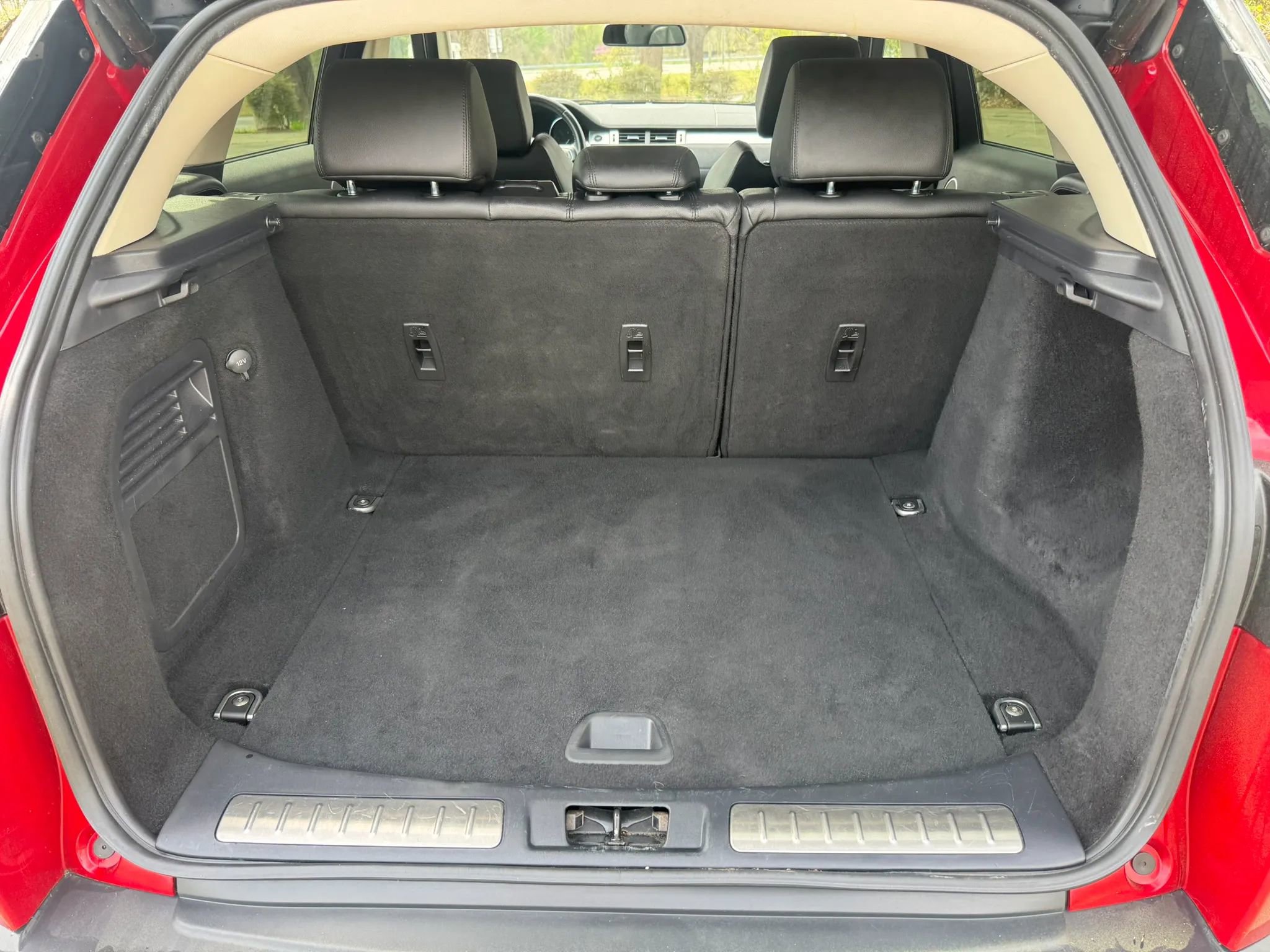 Used 2015 Land Rover Range Rover Evoque Pure Plus image 21