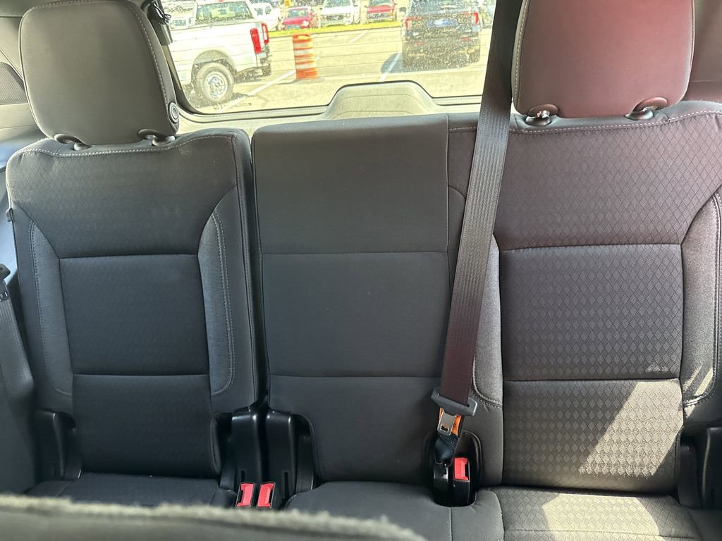 Used 2023 Chevrolet Tahoe LS AWD/4WD image 13