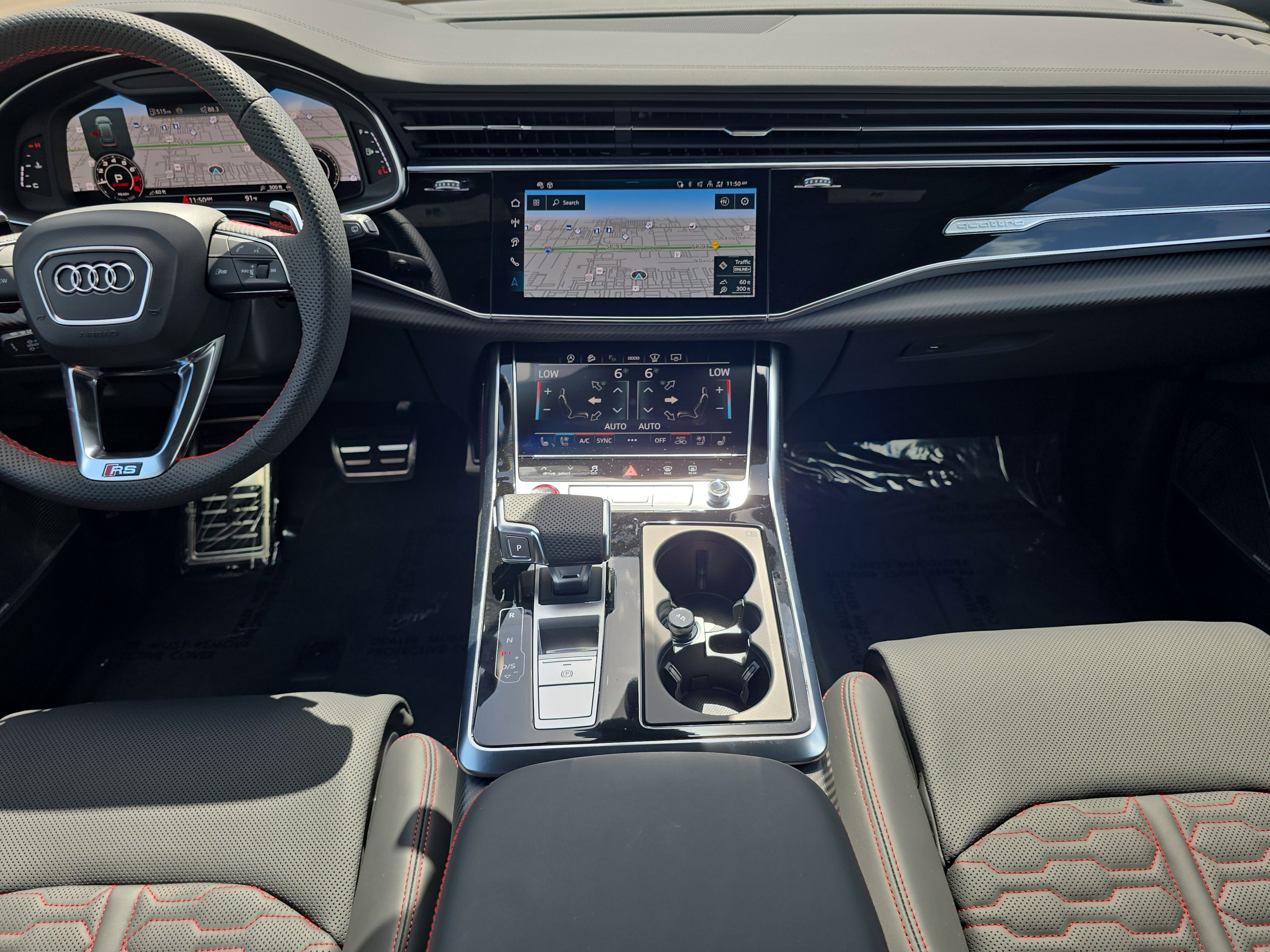 New 2025 Audi RS Q8 performance image 13