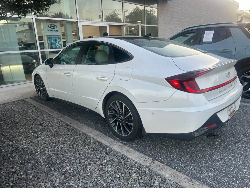 Used 2022 Hyundai Sonata Limited FWD image 3