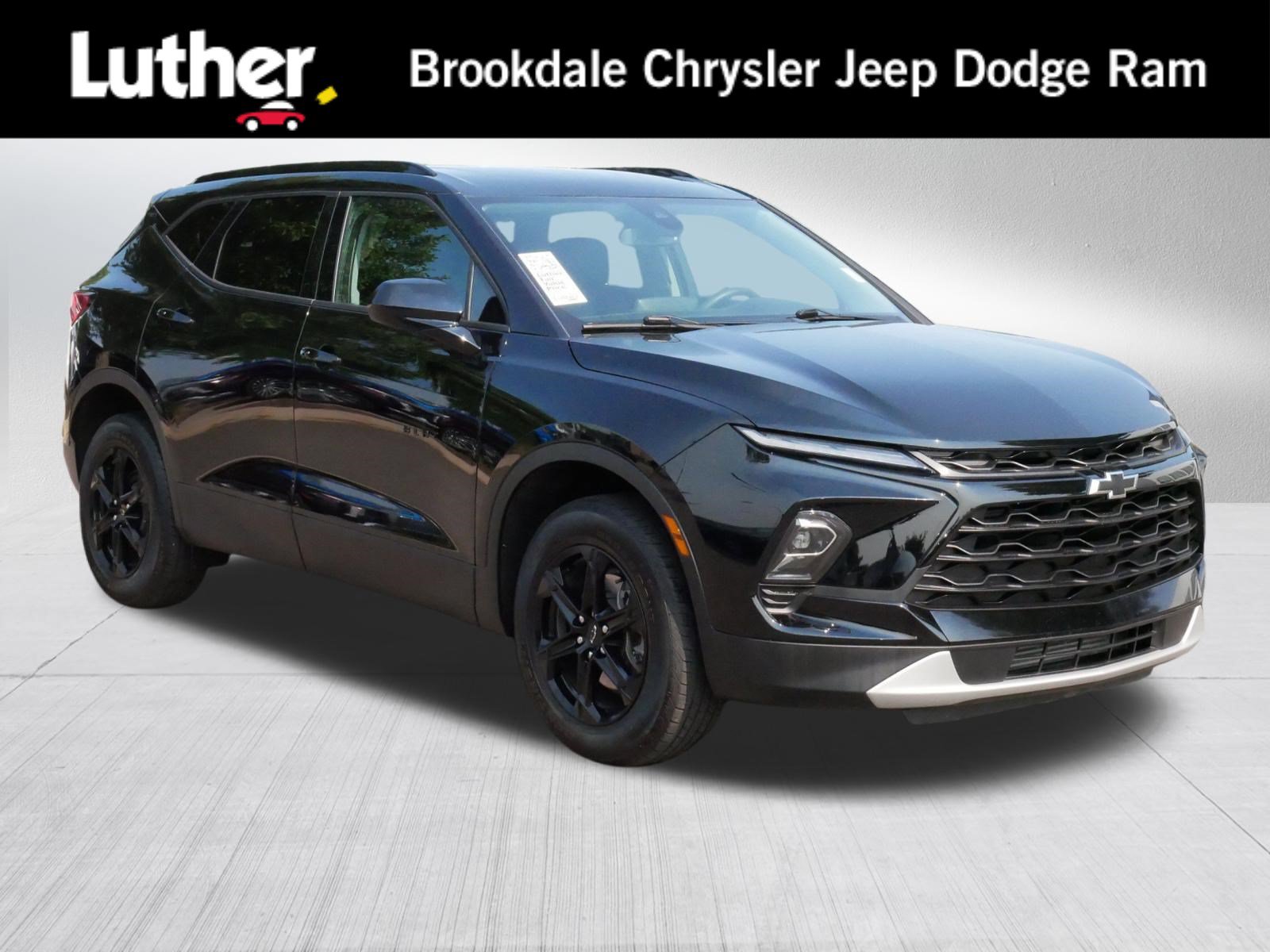 Used 2024 Chevrolet Blazer LT w/ Convenience Package FWD image 1