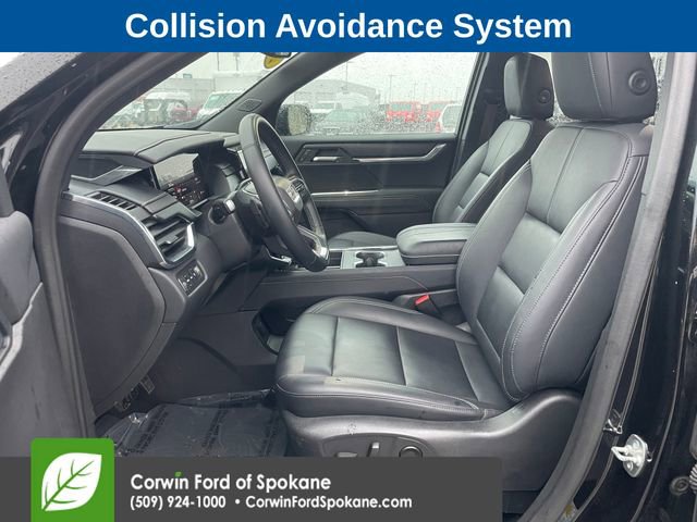 Used 2024 GMC Acadia Elevation image 2