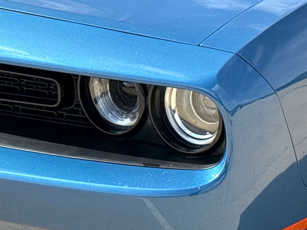 Used 2023 Dodge Challenger SXT w/ Blacktop Package image 4