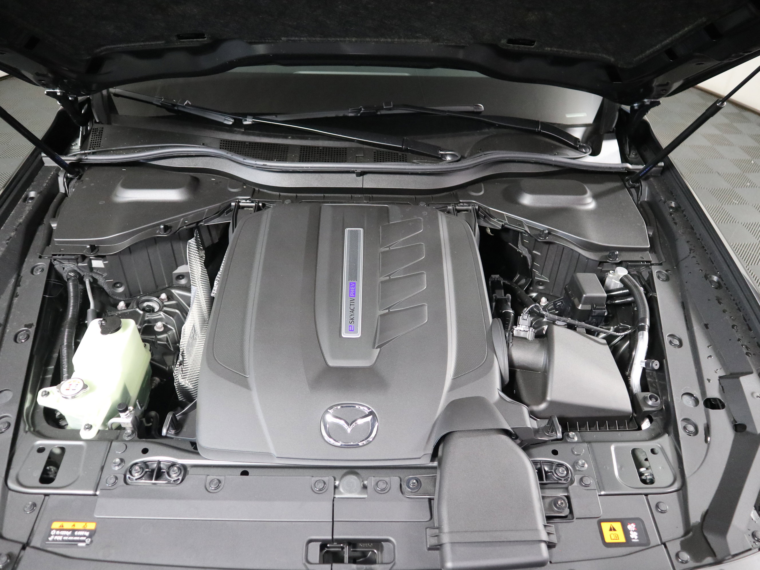 New 2026 MAZDA CX-90 Plug-In Hybrid w/ Preferred AWD/4WD image 10
