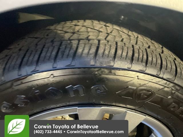 Used 2024 Toyota Sienna Limited image 28