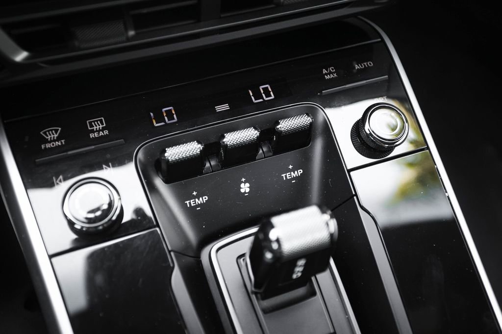 Used 2024 Porsche 911 Carrera S image 33