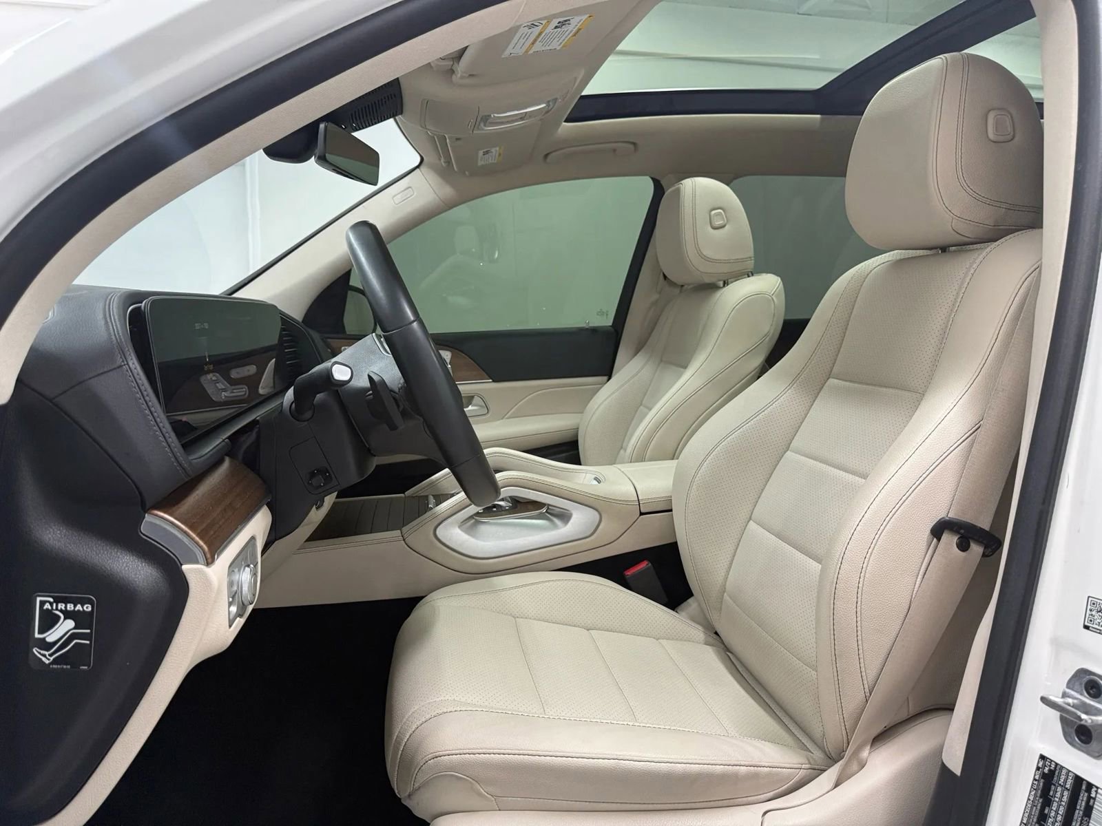 Used 2021 Mercedes-Benz GLS 450 4MATIC image 12