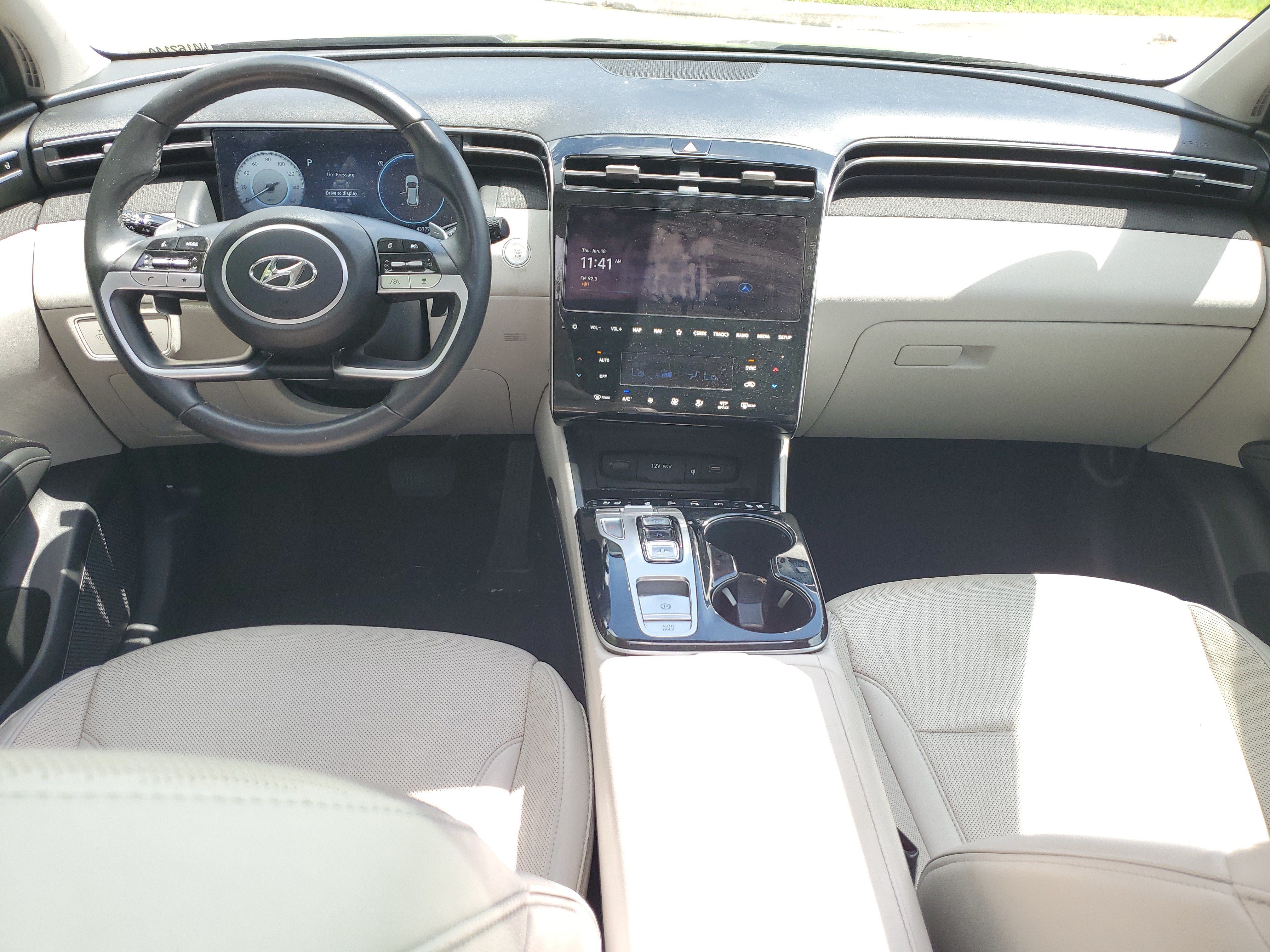 Used 2024 Hyundai Tucson Limited FWD image 15