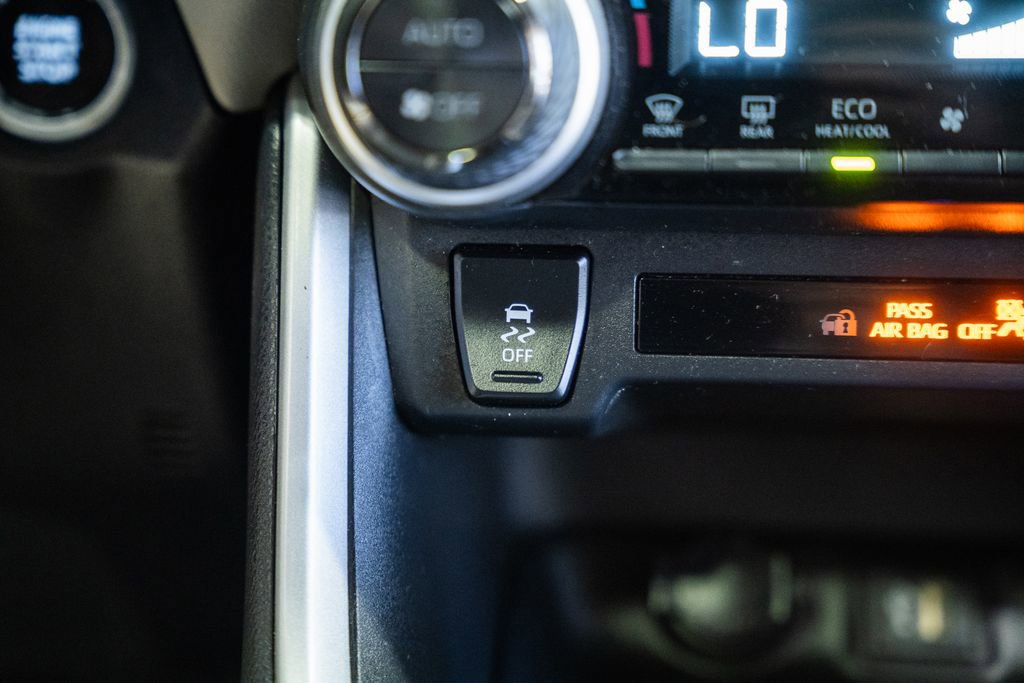 Used 2023 Toyota RAV4 XLE w/ Convenience Package AWD/4WD image 22