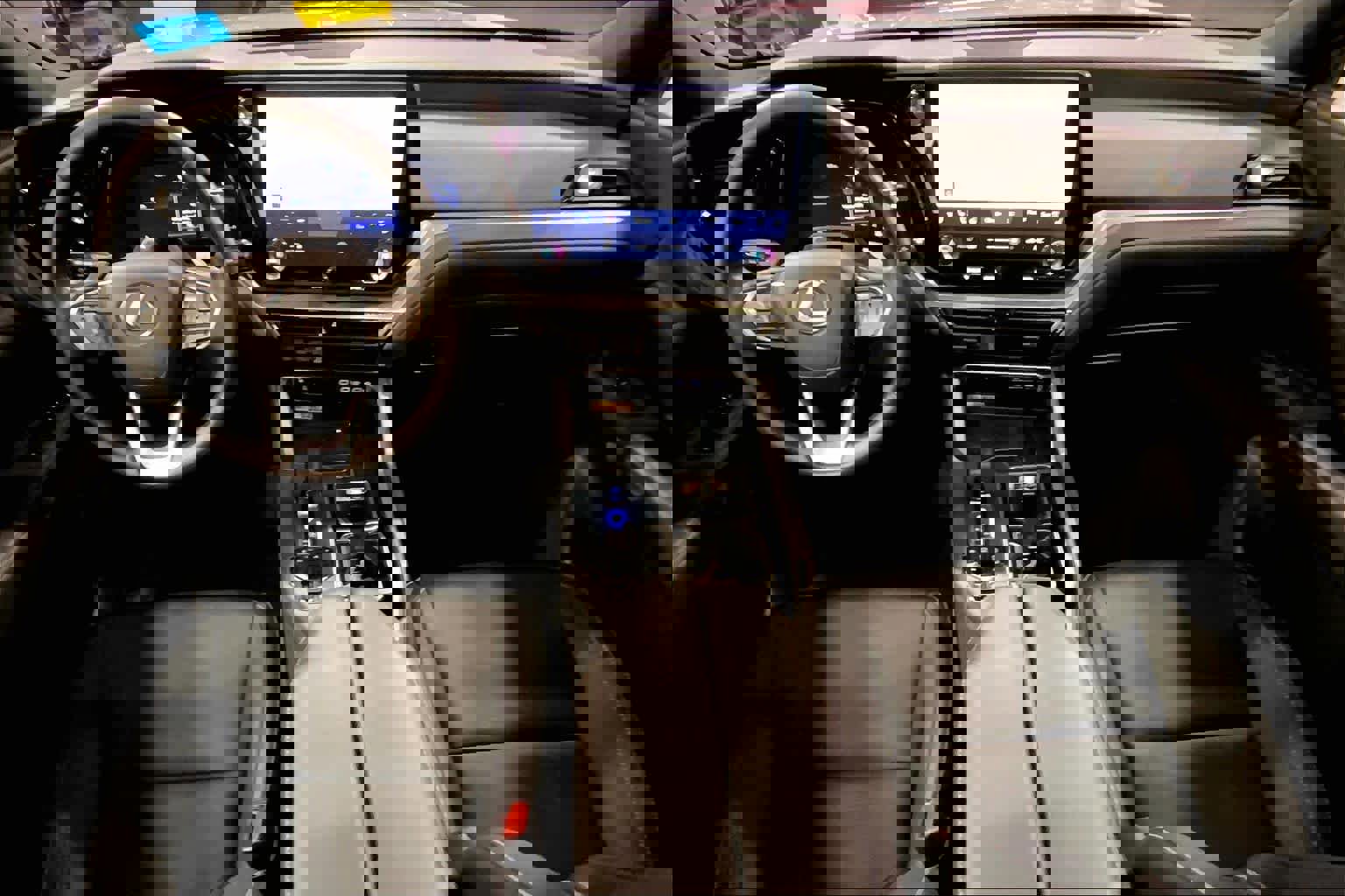 Certified 2024 Lexus TX 350 AWD w/ Technology Package image 16