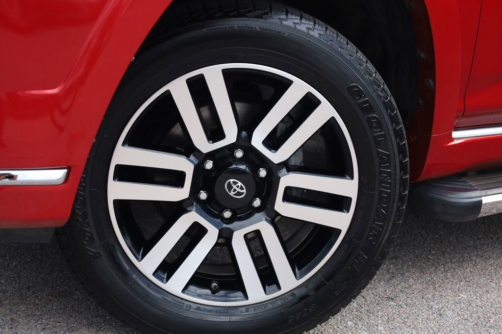 Used 2019 Toyota 4Runner Limited image 18