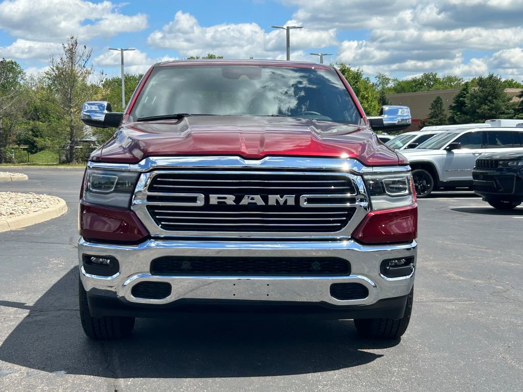 Used 2023 RAM 1500 Laramie AWD/4WD image 2