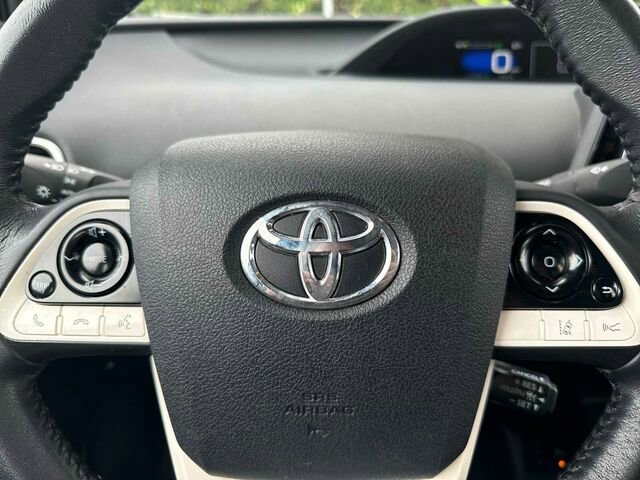 Used 2017 Toyota Prius Prime image 27